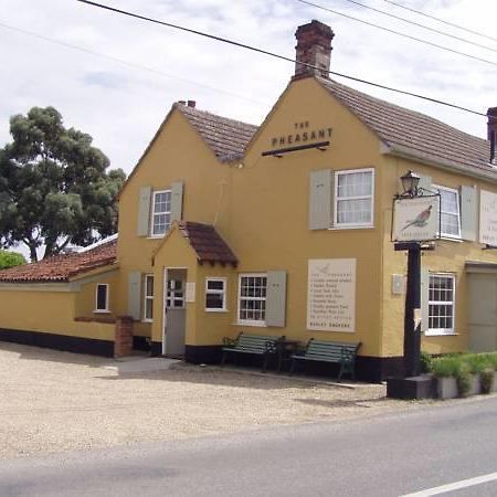 The Pheasant Pub With Rooms Gestingthorpe Exterior photo